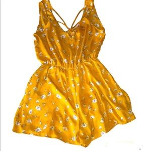 Daisy Print Jumper /Romper with Pockets!